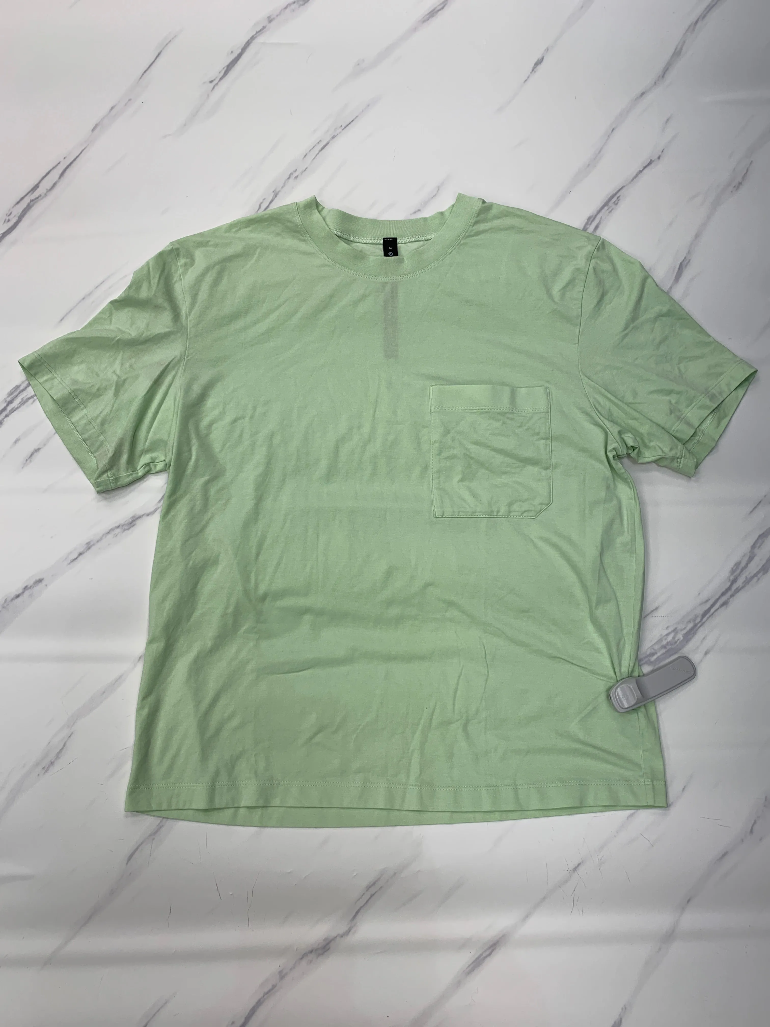 Athletic Top Short Sleeve By Lululemon In Green, Size: M