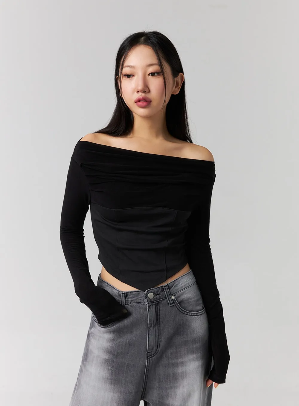 Off Shoulder Unbalanced Hem Crop Tee CG315