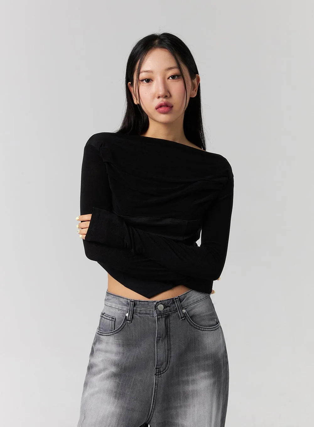 Off Shoulder Unbalanced Hem Crop Tee CG315