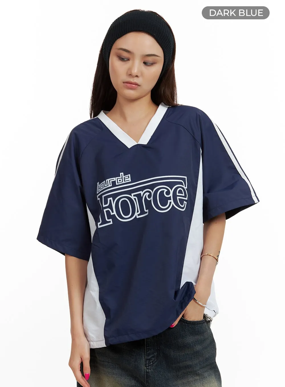 Oversize Nylon Lettering V Neck Top CU417