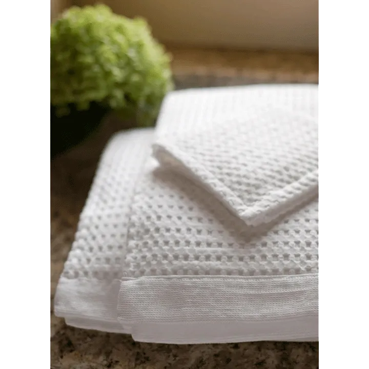 White Towel Set, Modern Style